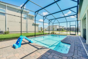 Storey Lake 6 bed Home- King Master on 1st Floor villa